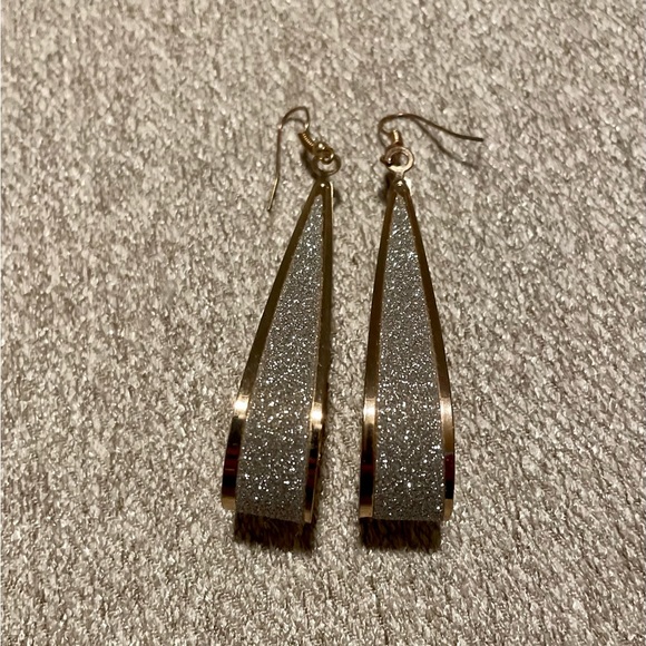 Large gold and silver sparkle teardrop Earrings - Picture 4 of 4